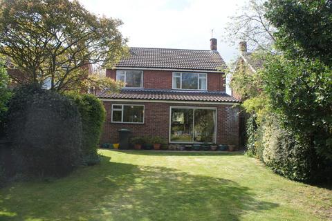 39 Caves Lane, Bedford, MK40 3DW