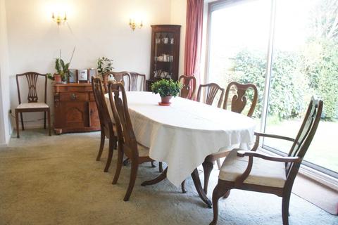39 Caves Lane, Bedford, MK40 3DW