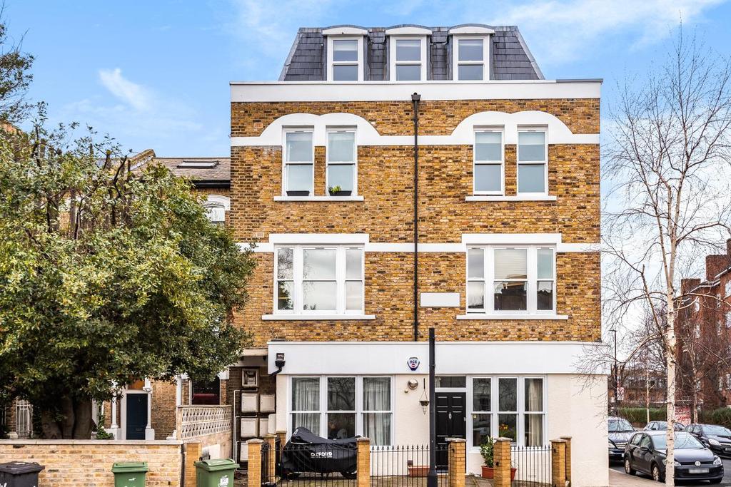 Dalberg Road, Brixton 1 bed flat - £400,000