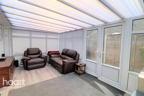 31 The Spinney, Grayshott, Hindhead, GU26 6DY