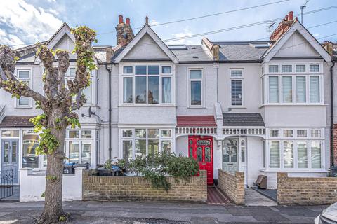 43 Edna Road, Raynes Park, London, SW20 8BS