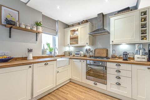 43 Edna Road, Raynes Park, London, SW20 8BS