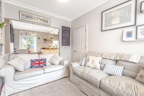 43 Edna Road, Raynes Park, London, SW20 8BS