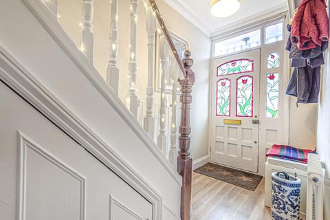 43 Edna Road, Raynes Park, London, SW20 8BS