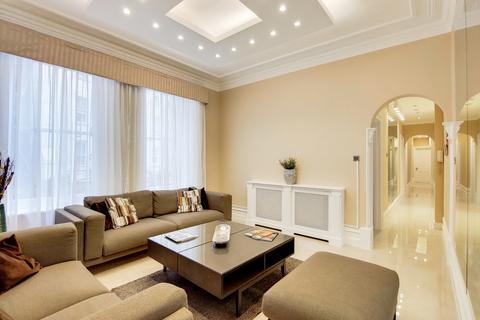 3 bedroom flat to rent, Park Mansions, Knightsbridge, SW1X