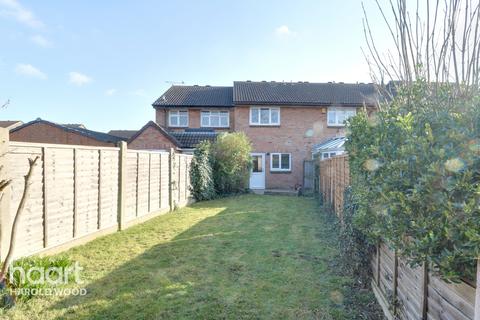 3 Camellia Close, Romford, RM3 0XW