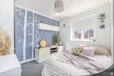 33 Mountbatten Drive, Norwich, NR6 7PJ