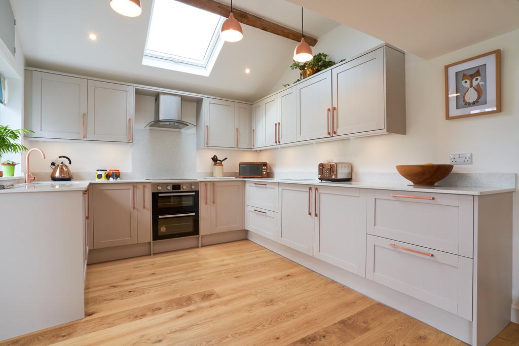 Fitted Kitchen