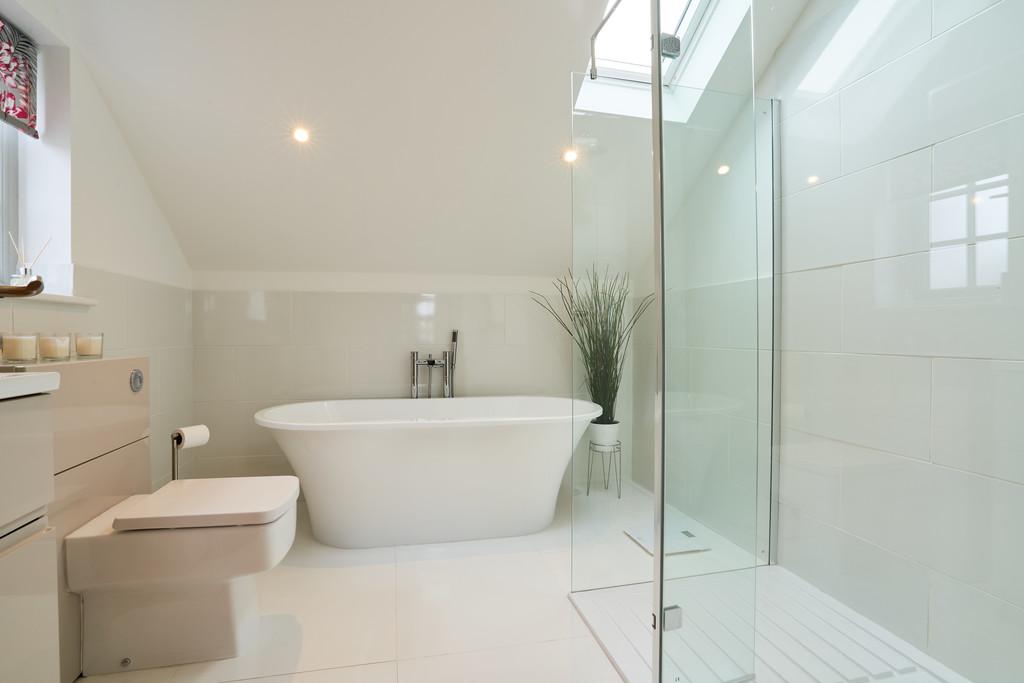 Master Bedroom Ensuite