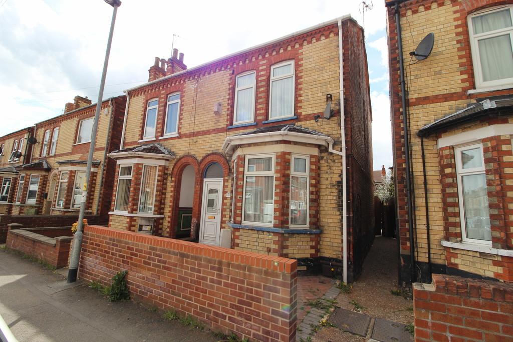Asquith Street, Gainsborough 3 bed semidetached house £97,950