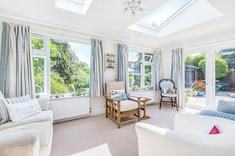 82 Groveley Road, Sunbury-on-thames, TW16 7LB