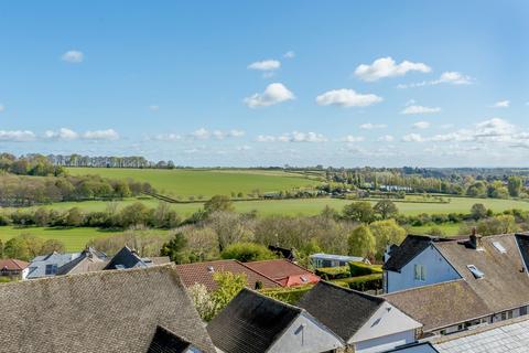 Hillcrest House Hillcrest, Collingham, Wetherby, LS22 5DN