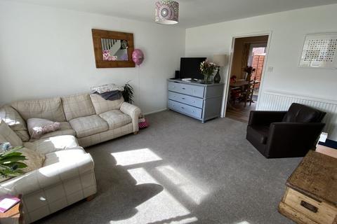 3 bedroom terraced house to rent, Warminster, Wiltshire