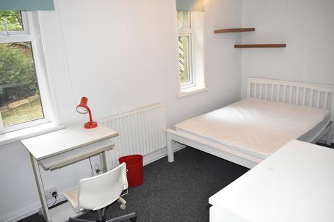3 bedroom flat to rent - Cornwallis Crescent, Portsmouth