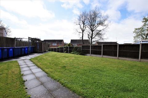 93 Hamilton Avenue, Uttoxeter, ST14 7FE