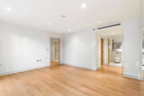 3 bedroom flat to rent, Marina Point, Lensbury Avenue, London
