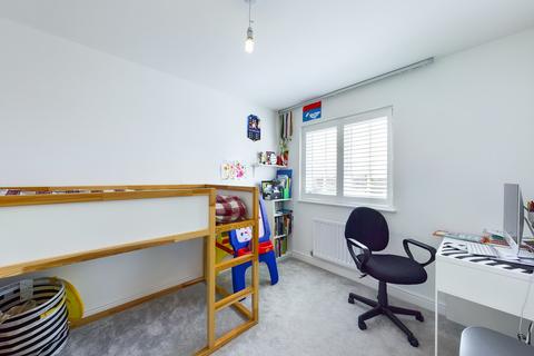 20 Collar Way, Witham, CM8 1YX
