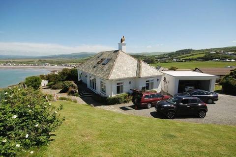 Cliff House Ffordd Y Fulfran, Borth, SY24 5ND
