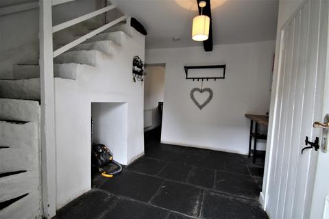 1 The Square, Broughton-in-furness, LA20 6JF