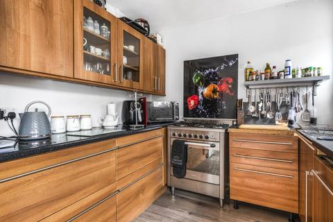 24 Oaksey Road, Swindon, SN2 5BT