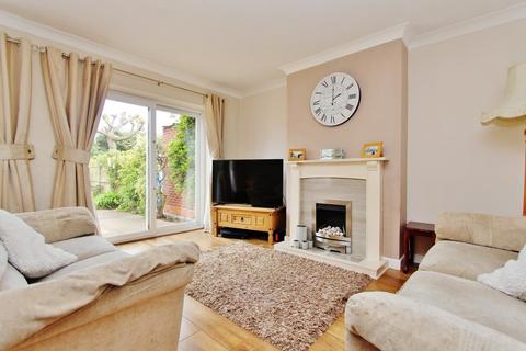 55 Mill Crescent, Kingsbury, Tamworth, B78 2NB