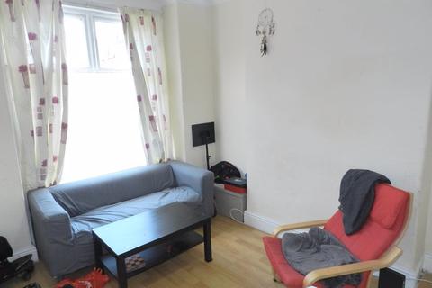 11 Glossop Street, Leeds, LS6 2LE