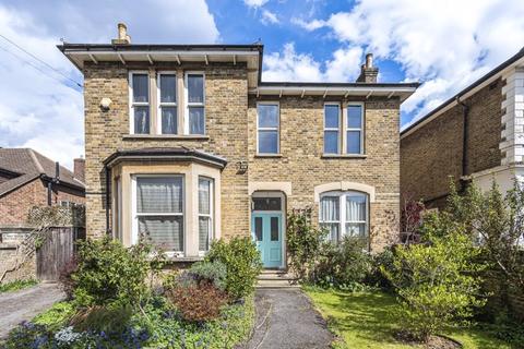 8b Elgin Road, Croydon, CR0 6XA