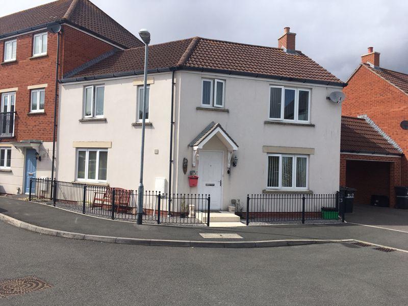 Mulholland Way, Highbridge 3 bed terraced house £244,950