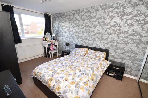 8 Dulverton Garth, Leeds, LS11 0LH