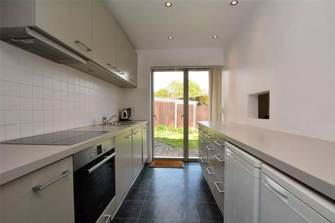 17 Bowood Crescent, Leeds, LS7 2PY