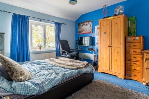 22 Alexandra Road, Horsforth, Leeds, LS18 4HD