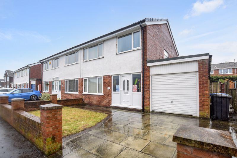Ashbourne Avenue, Runcorn 3 bed semidetached house £185,000
