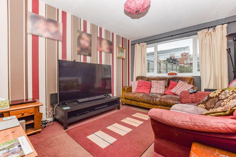 Ashbourne Avenue, Runcorn 3 bed semidetached house £185,000