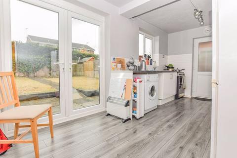 7 Ashbourne Avenue, Runcorn, WA7 4XY