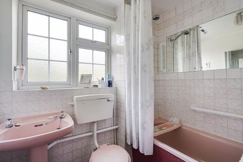 20 Bispham Road, London, NW10 7HB