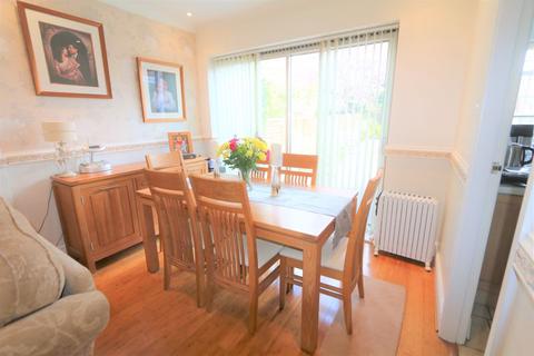 62 Claverdon Drive, Great Barr, Birmingham, B43 5HP