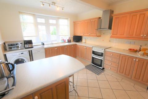 62 Claverdon Drive, Great Barr, Birmingham, B43 5HP