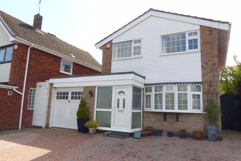 3 Vernon Close, Sutton Coldfield, B74 4EA