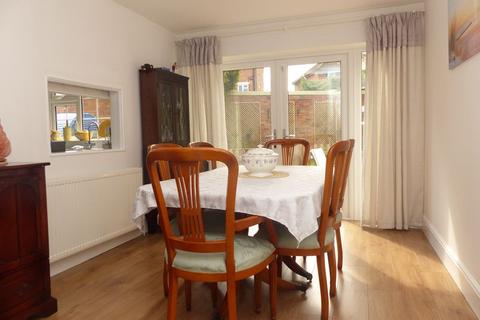 3 Vernon Close, Sutton Coldfield, B74 4EA