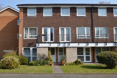 6 Avon Drive, Moseley, Birmingham, B13 9PS