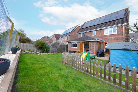 17 Heron Way, Aldermaston, Reading, RG7 4UU