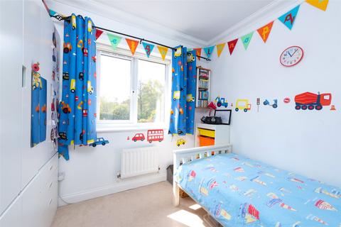 17 Heron Way, Aldermaston, Reading, RG7 4UU
