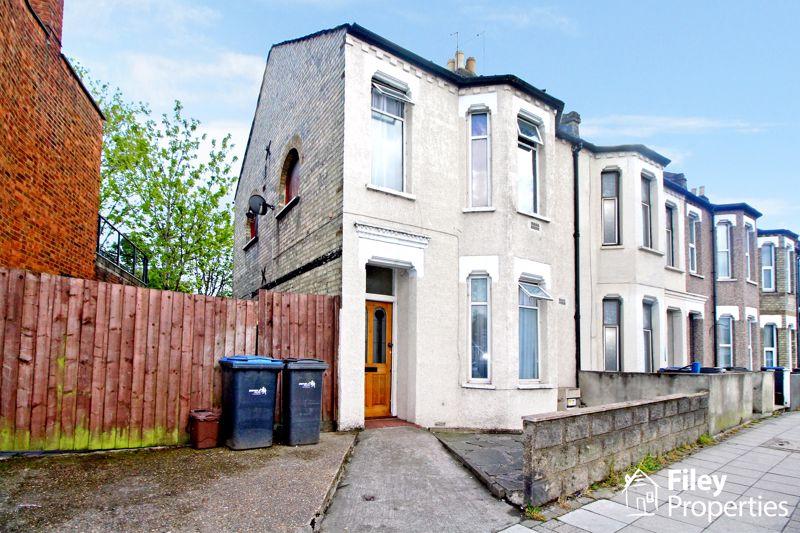 Lancaster Road Enfield Town EN2 3 Bed End Of Terrace House 445 000 lancaster-road-enfield-town-en2-3-bed-end-of-terrace-house-445-000