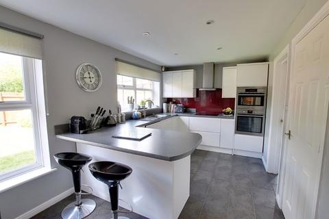 35 Castley Road, Hilperton, Trowbridge, BA14 7RF