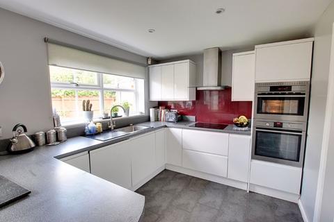 35 Castley Road, Hilperton, Trowbridge, BA14 7RF