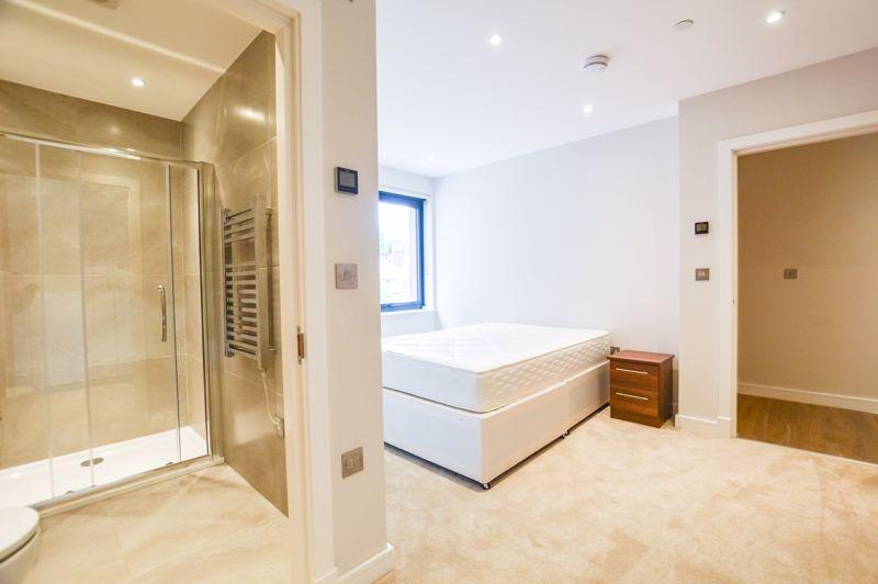 Viridium Apartments, Finchley Road, NW3 2 bed flat share £1,125 pcm