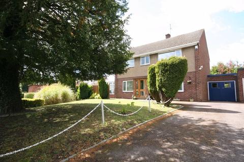 12 Church Lane, Barnwood, Gloucester, GL4 3HZ