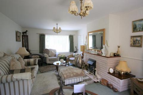 12 Church Lane, Barnwood, Gloucester, GL4 3HZ