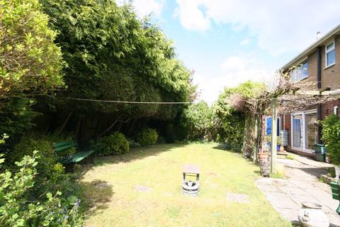 12 Church Lane, Barnwood, Gloucester, GL4 3HZ