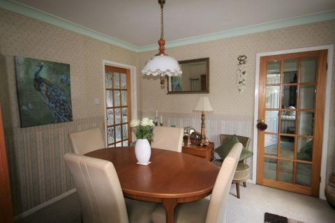 12 Church Lane, Barnwood, Gloucester, GL4 3HZ